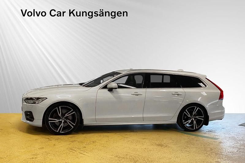 Begagnad Volvo V90 R-Design 253 HK (186 kW) 2018 Vit Kombi