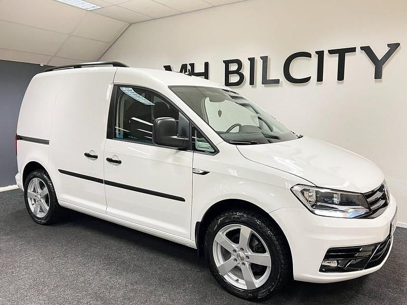Begagnad VW Caddy 102 HK (75 kW) 2020 Vit Minibuss
