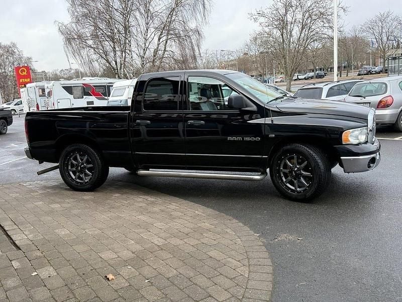 Begagnad Dodge Ram 238 HK (175 kW) 2002 Svart Pickup