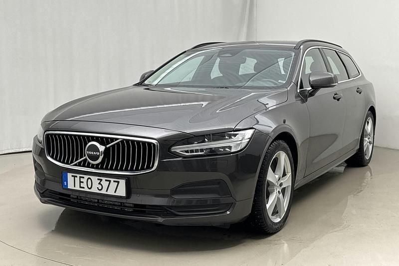 Grå Begagnad 2022 Volvo V90 Momentum Kombi | 279 000 kr (Bra pris) - Bild 1/4