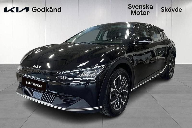 Svart Begagnad 2022 Kia EV6 SUV | 359 200 kr (Superpris) - Bild 1/4