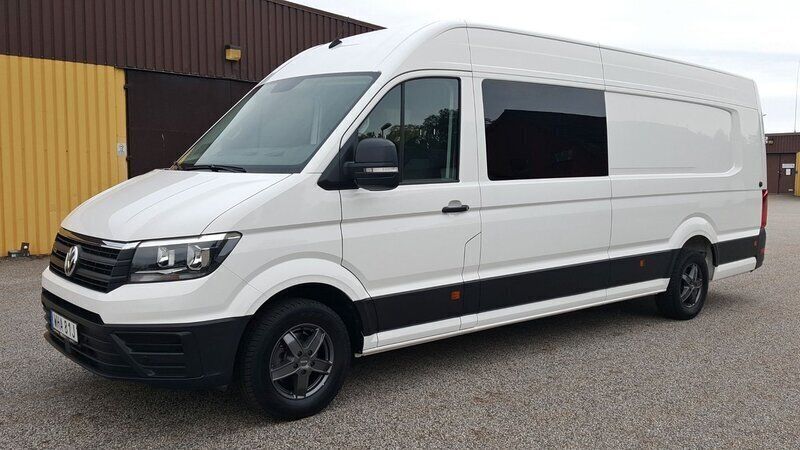Vit Begagnad 2021 VW Crafter S Van | 699 000 kr - Bild 1/4