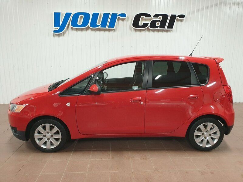 Röd Begagnad 2012 Mitsubishi Colt Active Halvkombi | 69 000 kr (Dyr) - Bild 1/4