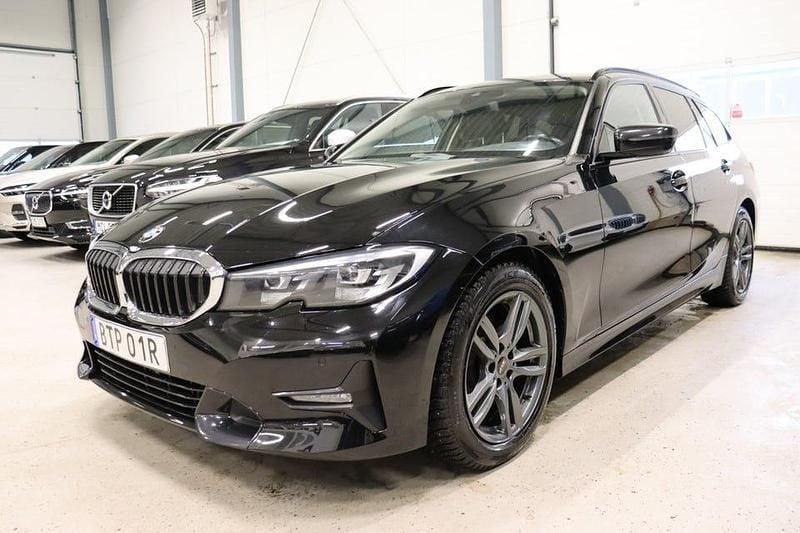 Begagnad BMW 320 Sport Line 190 HK (139 kW) 2021 Svart Kombi