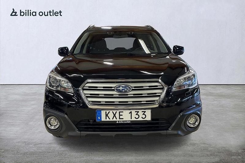 Begagnad Subaru Outback 150 HK (110 kW) 2015 Svart Kombi