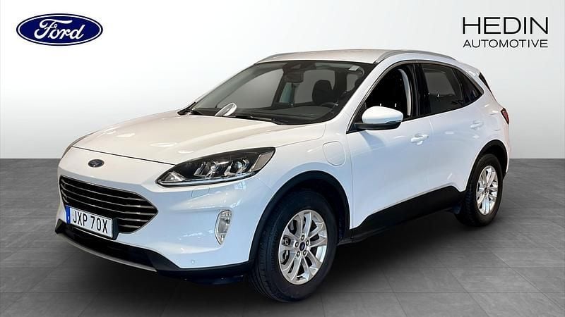 Vit Begagnad 2021 Ford Kuga Titanium SUV | 209 400 kr (Superpris) - Bild 1/4