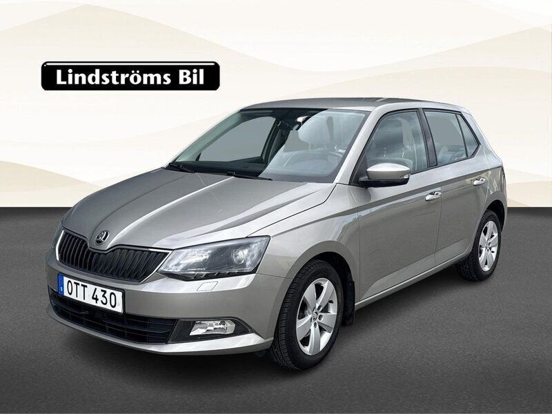 Ljusbrun (brun) Begagnad 2015 Skoda Fabia Elegance Halvkombi | 104 900 kr (Marknadspris) - Bild 1/3