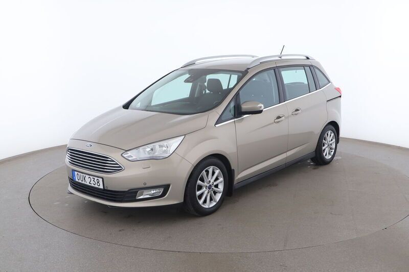 Grå Begagnad 2018 Ford Grand C-Max Titanium Minibuss | 137 000 kr - Bild 1/4