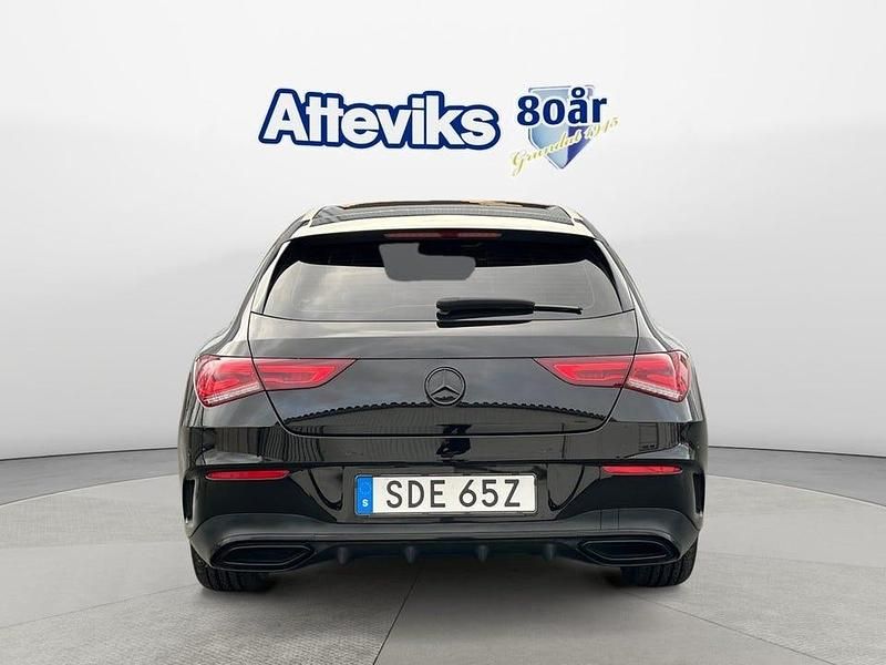 Begagnad Mercedes CLA250 Shooting Brake AMG 218 HK (160 kW) 2021 Svart Kombi