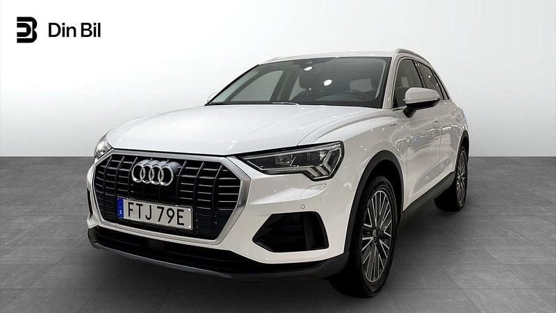 Vit Begagnad 2021 Audi Q3 Proline SUV | 329 000 kr (Marknadspris) - Bild 1/4