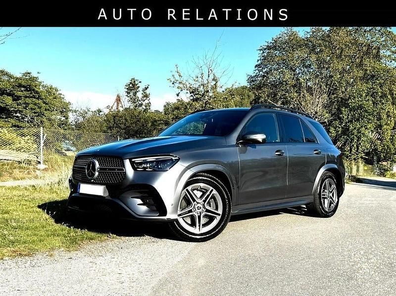 Mörk grå selenitgrå metallic Begagnad 2024 Mercedes GLE350 AMG SUV | 899 900 kr (Lite dyr) - Bild 1/4