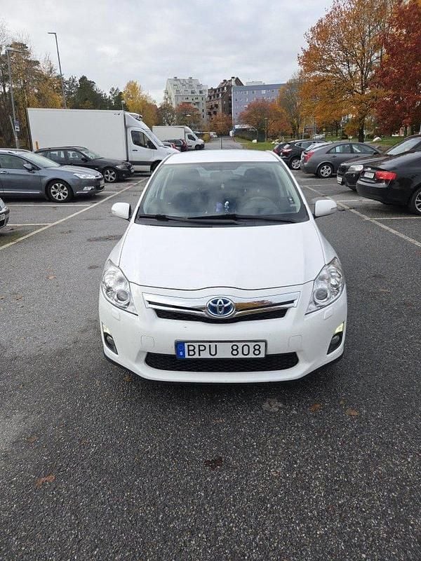 Begagnad 2011 Toyota Auris Plus | 95 000 kr (Marknadspris) - Bild 1/4
