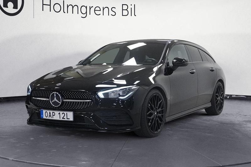 Svart Begagnad 2021 Mercedes 220 AMG Kombi | 334 900 kr - Bild 1/4