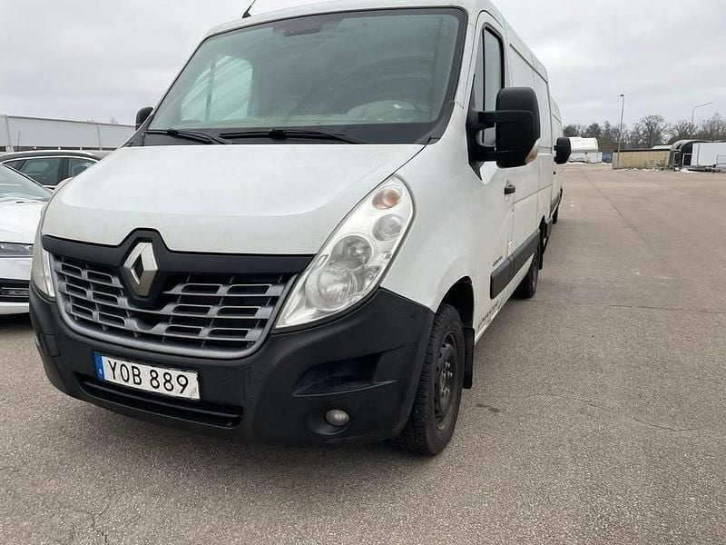 Vit Begagnad 2017 Renault Master | 179 000 kr (Bra pris) - Bild 1/2