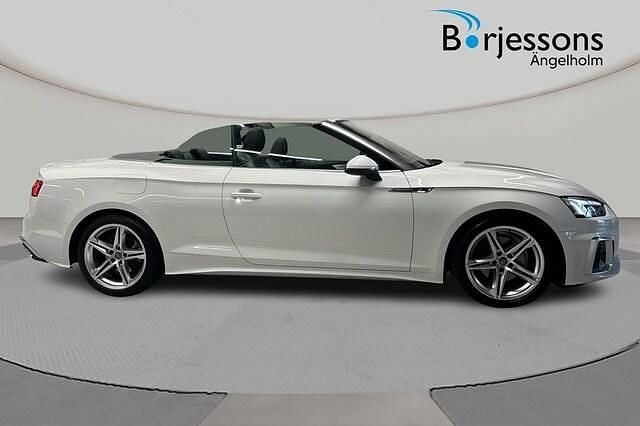 Begagnad Audi A5 Cabriolet S-Line 190 HK (139 kW) 2020 Glaciärvit metallic Cab