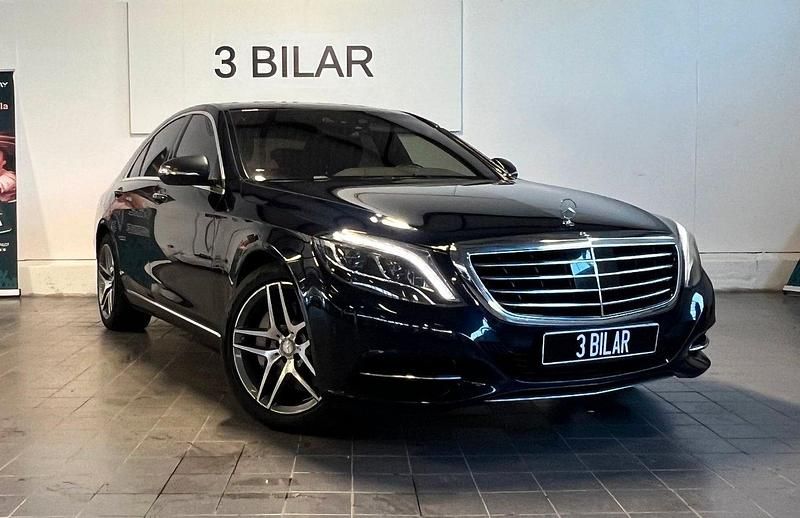 Blå Begagnad 2014 Mercedes S500 Sedan | 429 900 kr (Marknadspris) - Bild 1/4