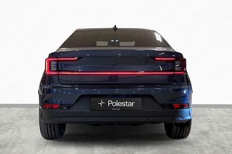 Begagnad Polestar 2 Performance 355 kW (483 HK) 2023 Blå Halvkombi