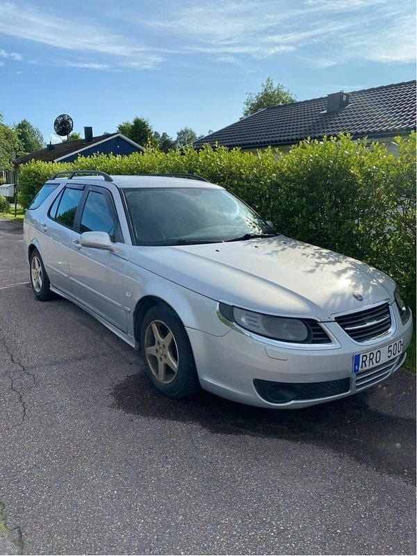 Grå Begagnad 2007 Saab 9-5 Linear Kombi | 6 000 kr (Bra pris) - Bild 1/4