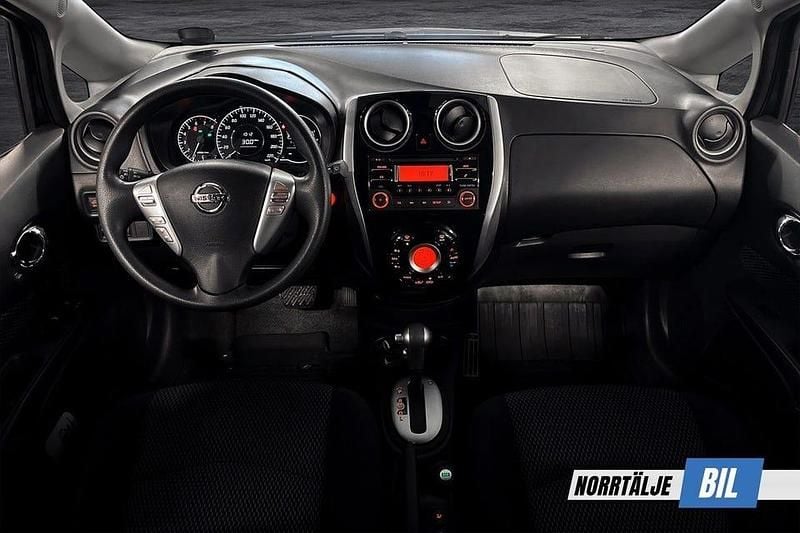 Begagnad Nissan Note 98 HK (72 kW) 2014 Grå Halvkombi