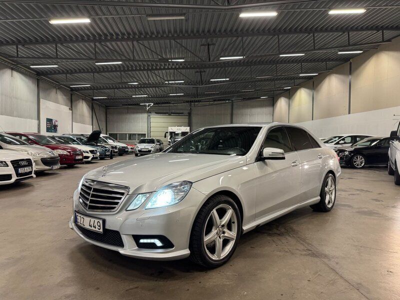 Silver Begagnad 2010 Mercedes E500 Avantgarde Sedan | 249 900 kr - Bild 1/4