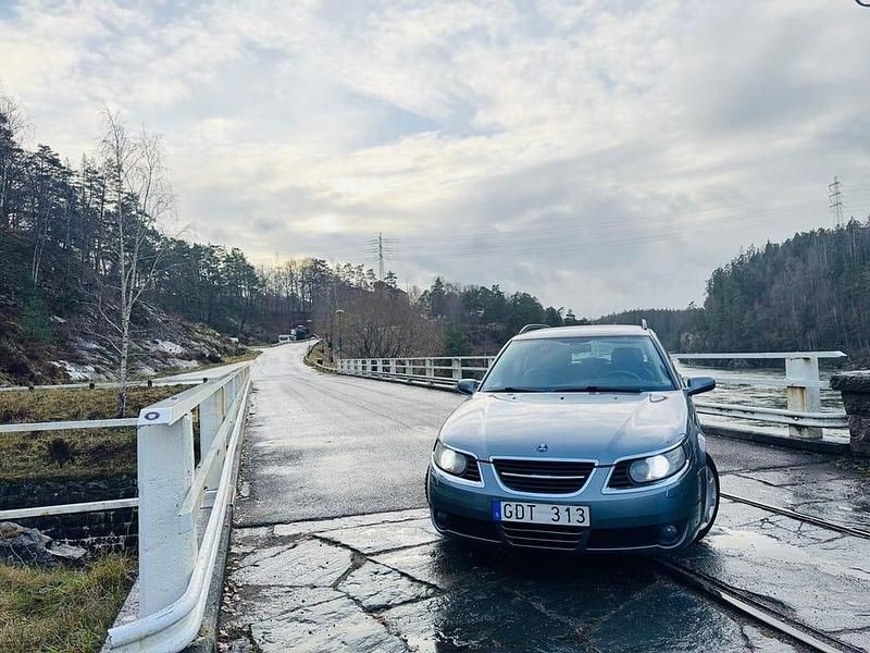 Begagnad Saab 9-5 Vector 150 HK (110 kW) 2007 Brun Kombi