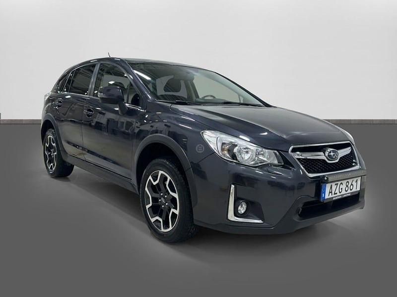 Begagnad Subaru XV Sport 150 HK (110 kW) 2015 Mgrå SUV