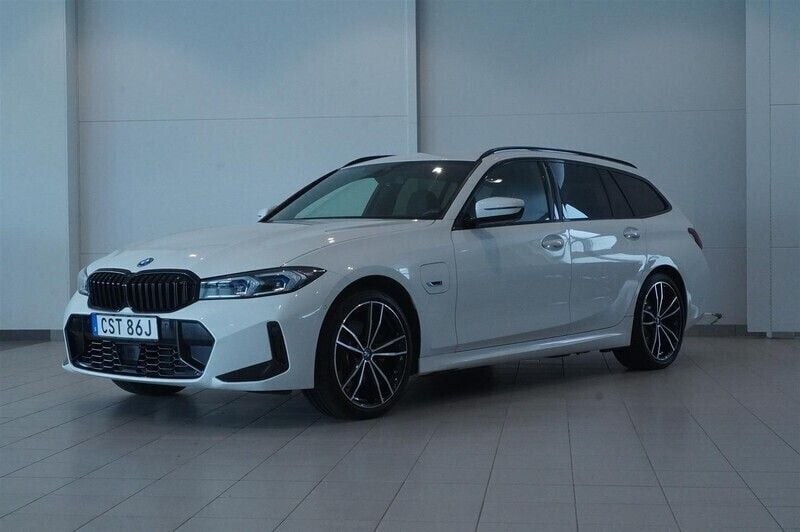 Begagnad BMW 330e M Sport 292 HK (214 kW) 2022 Okänd Kombi
