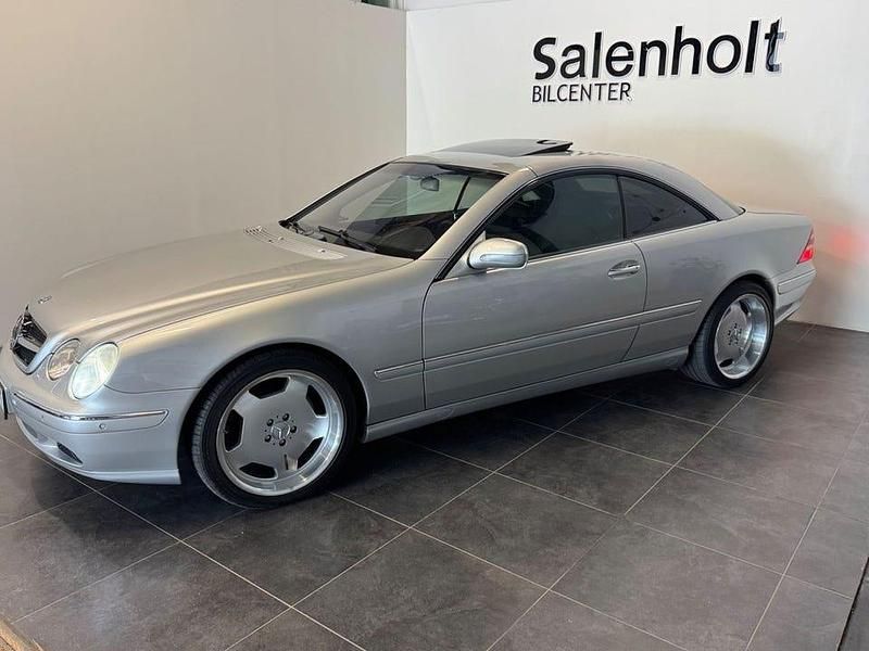 Begagnad Mercedes CL500 306 HK (225 kW) 2002 Silver Sportkupé