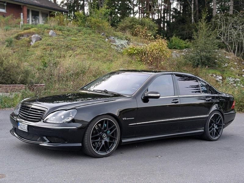 Begagnad 2003 Mercedes S55 AMG AMG Sedan | 219 000 kr - Bild 1/4