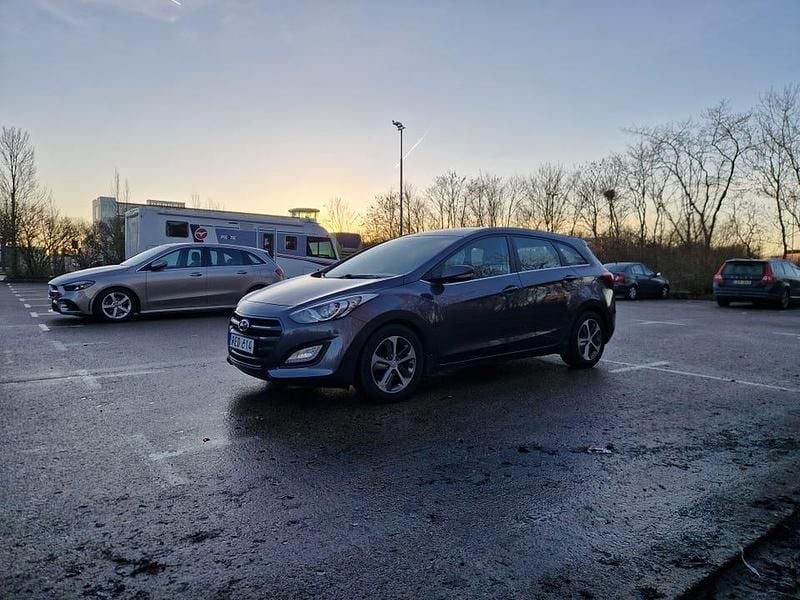 Begagnad 2017 Hyundai i30 Kombi | 110 000 kr (Bra pris) - Bild 1/2