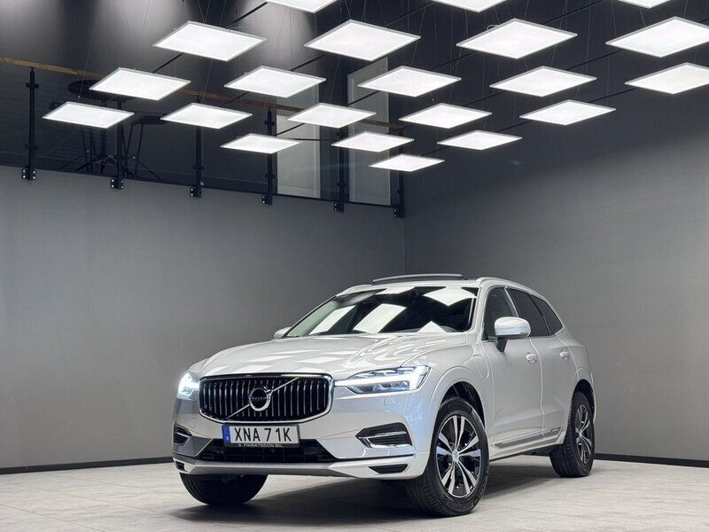 Silver Begagnad 2021 Volvo XC60 Inscription SUV | 379 900 kr (Bra pris) - Bild 1/3