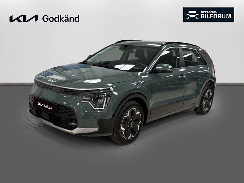 Grön Begagnad 2022 Kia e-Niro SUV | 309 000 kr (Marknadspris) - Bild 1/4