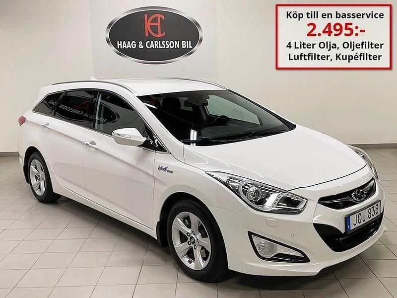 Vit Begagnad 2014 Hyundai i40 Kombi | 89 000 kr (Lite dyr) - Bild 1/4