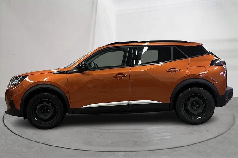 Begagnad Peugeot e-2008 Allure 100 kW (136 HK) 2022 Orange SUV