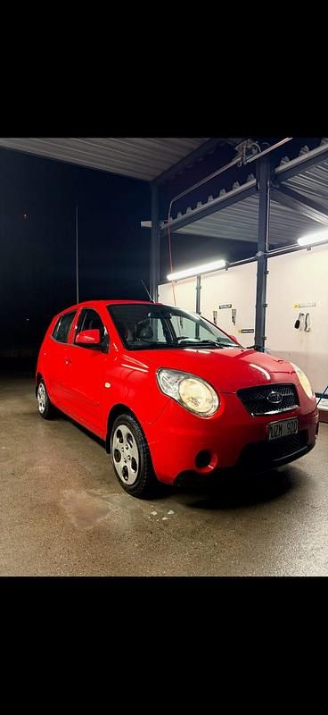 Begagnad Kia Picanto 65 HK (47 kW) 2010