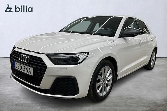 Vit Begagnad 2020 Audi A1 Sportback Proline Halvkombi | 192 500 kr (Marknadspris) - Bild 1/4
