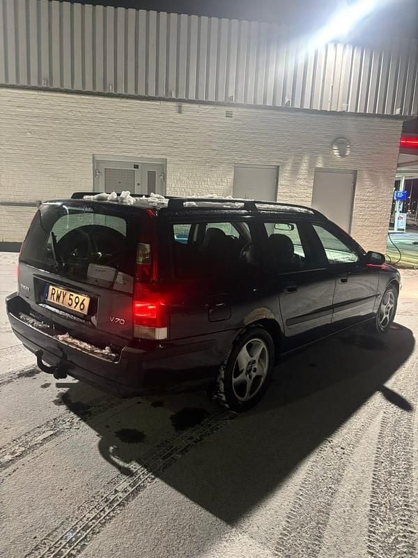 Begagnad Volvo V70 200 HK (147 kW) 2001 Kombi