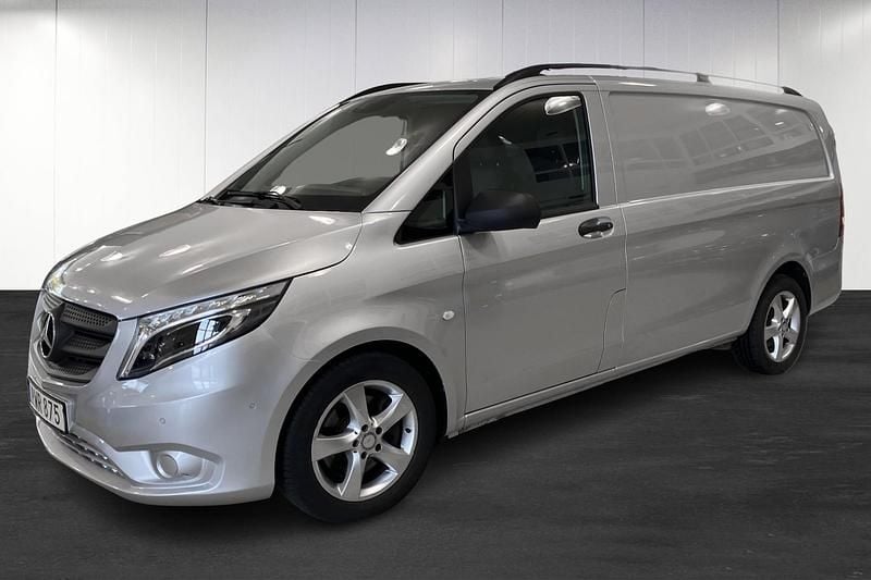 Svart Begagnad 2017 Mercedes Vito Edition 1 Van | 199 900 kr (Marknadspris) - Bild 1/4