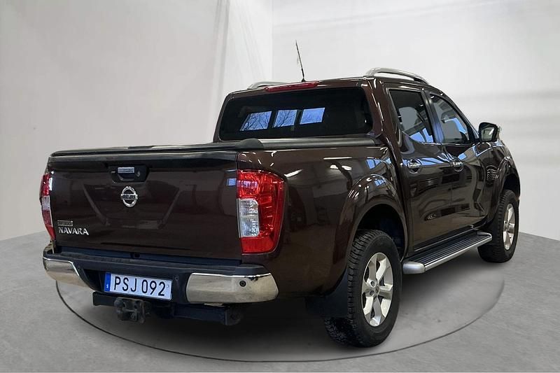 Begagnad Nissan Navara Tekna 190 HK (139 kW) 2016 Brun Pickup