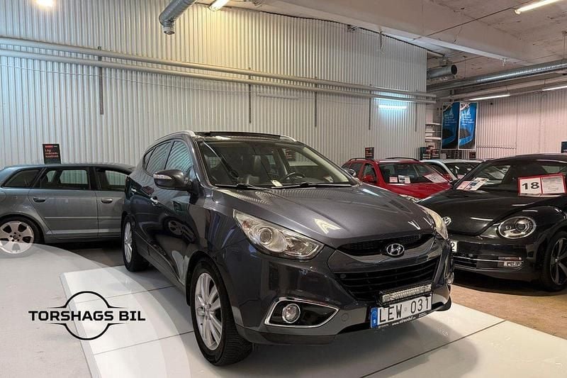 Mörkgrå (grå) Begagnad 2011 Hyundai ix35 SUV | 84 900 kr (Marknadspris) - Bild 1/3