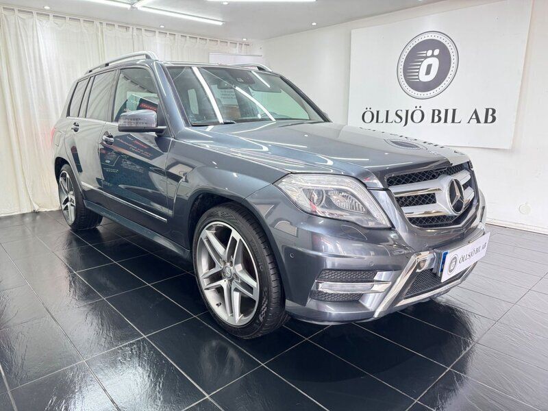 Mörkgrå Begagnad 2015 Mercedes GLK220 SUV | 199 800 kr (Marknadspris) - Bild 1/4