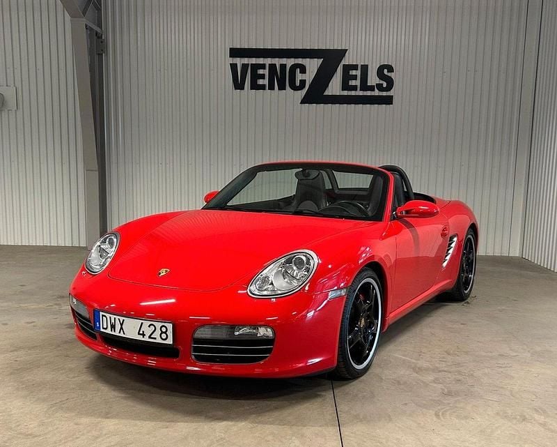 Röd Begagnad 2008 Porsche Boxster S Cab | 309 000 kr (Lite dyr) - Bild 1/4