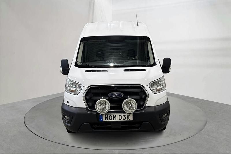 Begagnad Ford Transit 130 HK (95 kW) 2020 Vit Halvkombi