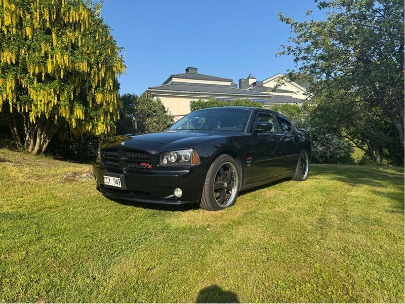 Svart Begagnad 2007 Dodge Charger Sedan | 180 000 kr - Bild 1/4