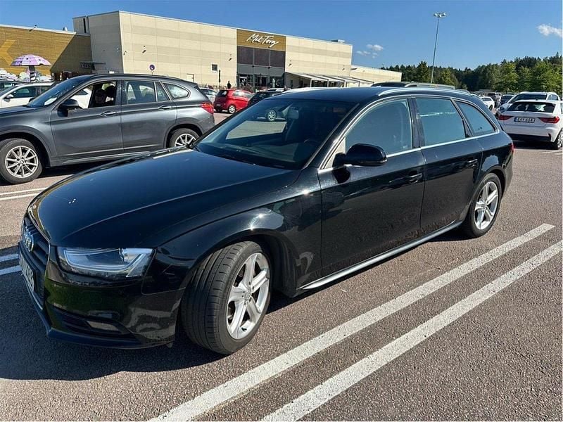 Svart Begagnad 2013 Audi A4 Kombi | 93 000 kr (Marknadspris) - Bild 1/4