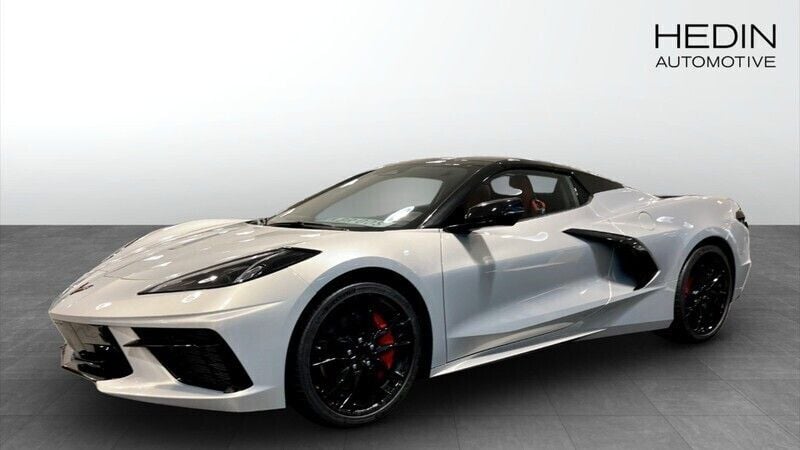 Grå Ny 2024 Corvette Stingray Cab | 1 461 850 kr - Bild 1/4