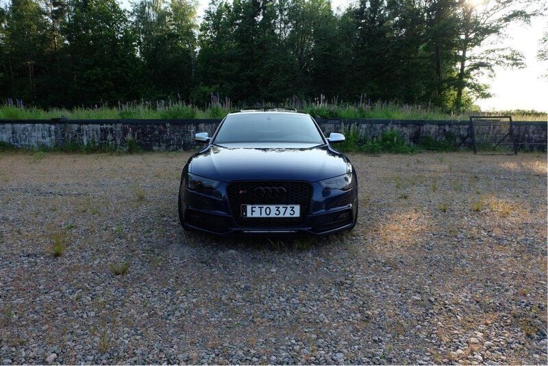 Blå Begagnad 2013 Audi S5 Sportback Halvkombi | 239 000 kr (Marknadspris) - Bild 1/4