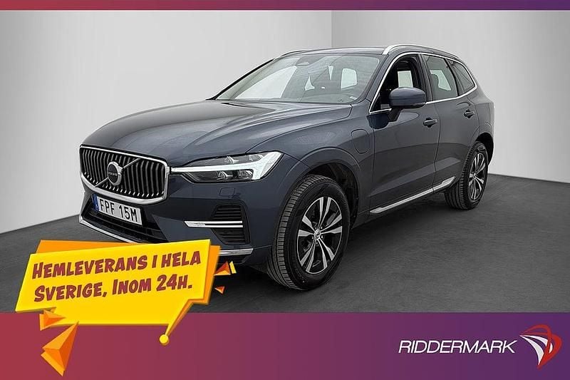 Begagnad Volvo XC60 Core 350 HK (257 kW) 2022 Blå SUV