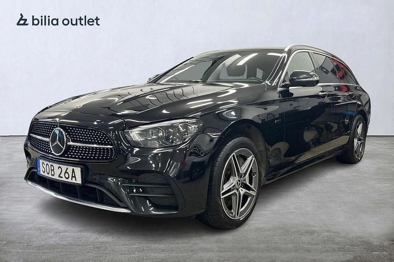 Begagnad Mercedes E300 AMG line 306 HK (225 kW) 2021 Svartpano Kombi