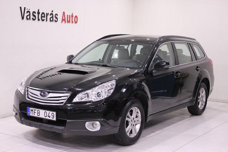 Svart Begagnad 2011 Subaru Outback Kombi | 59 900 kr (Marknadspris) - Bild 1/4